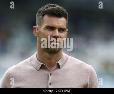 James Anderson arbeitet für BBC Sport während der Hundert-Jahre zwischen London Spirit Women und Oval Invincible Women im Lord's Stadium, London, Großbritannien, am 25.. Juli 2021 (Foto by Action Foto Sport/NurPhoto) Stockfoto