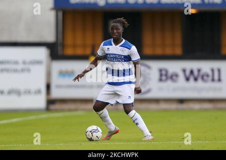 QPRs Osman Kakay beim Vorsaison-Freundschaftsspiel zwischen Cambridge United und den Queens Park Rangers am 27.. Juli 2021 im R Costings Abbey Stadium, Cambridge, England. (Foto von Ian Randall/MI News/NurPhoto) Stockfoto