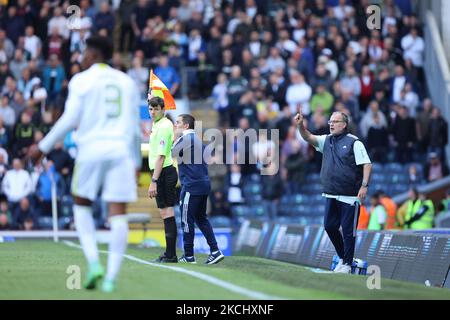 Marcelo Bielsa, Manager von Leeds United, ruft während des Vorsaison-Freundschaftsspiels zwischen Blackburn Rovers und Leeds United am Mittwoch, dem 28.. Juli 2021, im Ewood Park, Blackburn. (Foto von Pat Scaasi/MI News/NurPhoto) Stockfoto