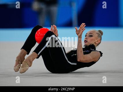 Viktoriia Onopriienko während der rhythmischen Gymnastik bei den Olympischen Spielen in Tokio, Arena der Ariake-Gymnastik, Tokio, Japan am 6. August 2021. (Foto von Ulrik Pedersen/NurPhoto) Stockfoto