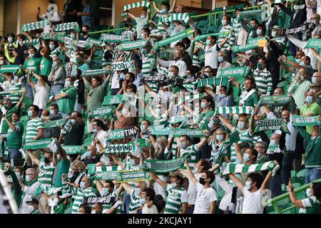 Sporting CP Anhänger kamen nach 18 Monaten weg während des Spiels für Liga BWIN zwischen Sporting CP und Vizela FC, in Estádio de Alvalade, Lisboa, Portugal, 06. August, 2021 (Foto von João Rico/NurPhoto) Stockfoto