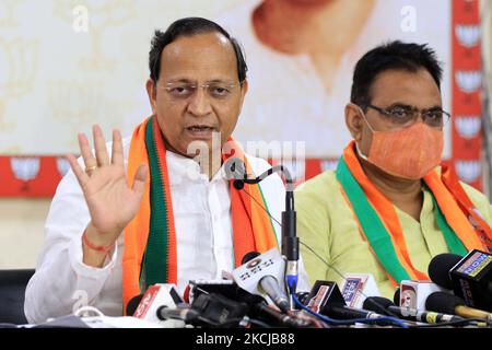 Jaipur: Der nationale Generalsekretär der BJP Arun Singh spricht bei der Pressekonferenz im Parteibüro in Jaipur, Rajasthan, Indien, am Samstag, den 7. August, 2021. (Foto von Vishal Bhatnagar/NurPhoto) Stockfoto