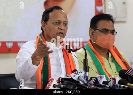 Jaipur: Der nationale Generalsekretär der BJP Arun Singh spricht bei der Pressekonferenz im Parteibüro in Jaipur, Rajasthan, Indien, am Samstag, den 7. August, 2021. (Foto von Vishal Bhatnagar/NurPhoto) Stockfoto