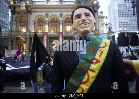 Am 11. August 2021 protestieren Studenten gegen Präsident Jair Bolsonaro in Sao Paulo, Brasilien. (Foto von Cris FAGA/NurPhoto) Stockfoto