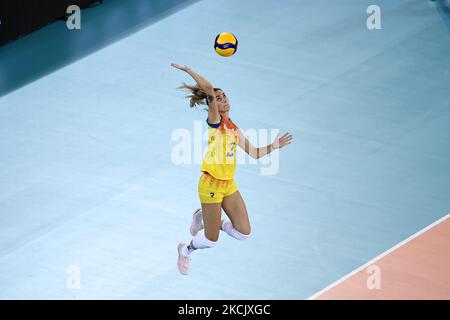 BUTEREZ Rodica, außerhalb von spiker of Romania im Dienste von Rumänien gegen die Türkei, CEV EuroVolley 2021, BT Arena, Cluj-Napoca, Rumänien, 18. august 2021 (Foto von Flaviu Buboi/NurPhoto) Stockfoto