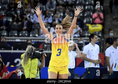 BUTEREZ Rodica, außerhalb von spiker aus Rumänien, der Anfang Rumänien gegen die Türkei auf den Platz geht, CEV EuroVolley 2021, BT Arena, Cluj-Napoca, Rumänien, 18. august 2021 (Foto von Flaviu Buboi/NurPhoto) Stockfoto