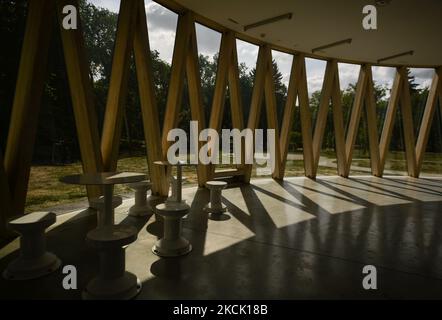 Innenansicht der Einrichtungen des Borden Park Pavilion. Aufgrund der öffentlichen Abstimmung haben die Toiletten im Borden Park Pavilion den von Cintas Canada organisierten Wettbewerb „Beste Toiletten“ Kanadas gewonnen. Am Donnerstag, den 19. August 2021, in Edmonton, Alberta, Kanada. (Foto von Artur Widak/NurPhoto) Stockfoto