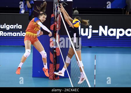 BUDAI-UNGUREANU Adelina, außerhalb von spiker aus Rumänien, versucht, während Rumänien gegen Finnland, CEV EuroVolley 2021, BT Arena, Cluj-Napoca, Rumänien, 24. august 2021 (Foto von Flaviu Buboi/NurPhoto) Stockfoto