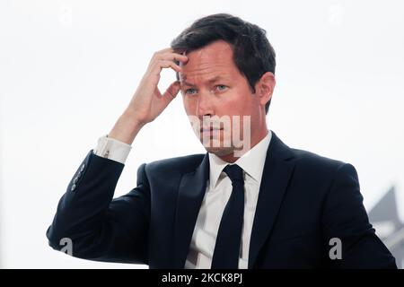 Der französische europaabgeordnete Francois-Xavier Bellamy nimmt an der jährlichen Sommertagung des Medef 'La Ref 2021' auf der Rennstrecke Longchamp in Paris Teil – 26. August 2021, Paris (Foto: Daniel Pier/NurPhoto) Stockfoto