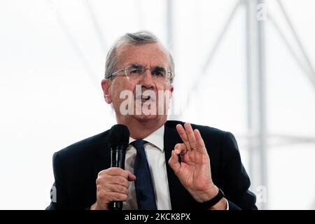 Francois Villeroy de Galhau, Gouverneur der französischen Bank, nimmt an der jährlichen Sommertagung des Medef 'La Ref 2021' auf der Rennstrecke Longchamp in Paris Teil – 26. August 2021, Paris (Foto: Daniel Pier/NurPhoto) Stockfoto