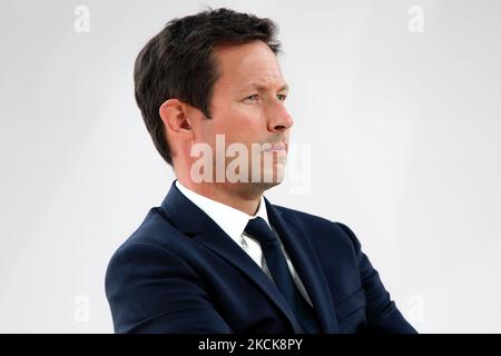 Der französische europaabgeordnete Francois-Xavier Bellamy nimmt an der jährlichen Sommertagung des Medef 'La Ref 2021' auf der Rennstrecke Longchamp in Paris Teil – 26. August 2021, Paris (Foto: Daniel Pier/NurPhoto) Stockfoto