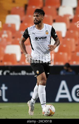 Omar Alderete aus Valencia im Einsatz beim Vorsaison-Freundschaftsspiel zwischen dem FC Valencia und dem AC Mailand am 4. August 2021 im Estadi de Mestalla in Valencia, Spanien. (Foto von Jose Breton/Pics Action/NurPhoto) Stockfoto