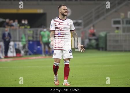 Nahitan Nandez von Cagliari Calcio schaut während der Serie A Spiel zwischen AC Mailand und Cagliari Calcio im Stadio Giuseppe Meazza am 29. August 2021 in Mailand, Italien. (Foto von Giuseppe Cottini/NurPhoto) Stockfoto