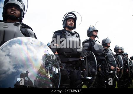 Am 18. September versammelten sich 2021 Anhänger des Aufruhrs des Capitols auf dem Union Square in Washington, D.C., inmitten erhöhter Sicherheit. (Foto von Karla Ann Cote/NurPhoto) Stockfoto