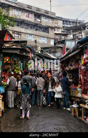 Belebte Straße Markt in Darjeeling, West Bengalen, Indien, am 29. Mai 2010. (Foto von Creative Touch Imaging Ltd./NurPhoto) Stockfoto