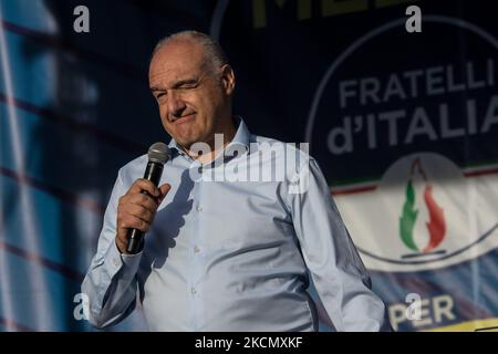 Der Kandidat für den Bürgermeister von Rom Enrico Michetti während der Demonstration Italien der Erlösung, die Partei Fratelli d'Italia anlässlich der Kommunalwahlen, in Rom, Italien, am 18. September 2021. (Foto von Andrea Ronchini/NurPhoto) Stockfoto