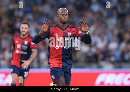 Keita Balde’ von Cagliari Calcio feiert nach dem zweiten Tor während der Serie Ein Spiel zwischen SS Lazio und Cagliari Calcio im Stadio Olimpico, Rom, Italien am 19. September 2021. (Foto von Giuseppe Maffia/NurPhoto) Stockfoto