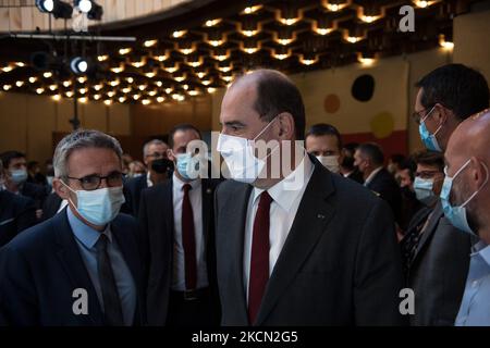 Die Ankunft von Premierminister Jean Castex und dem Präsidenten des Generalrats des Departements seine Saint-Denis, Stéphane Troussel, am 21. September 2021 in Bobigny. (Foto von Andrea Savorani Neri/NurPhoto) Stockfoto