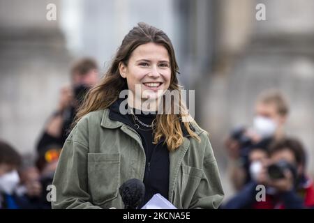 Klima Luisa Neubauer spricht am 24. September 2021 vor dem Reichstagsgebäude während der globalen Klimaproteste in Berlin. (Foto von Emmanuele Contini/NurPhoto) Stockfoto