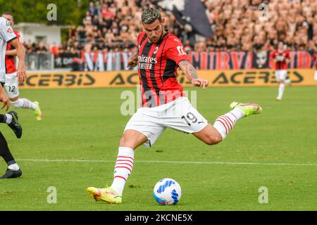 Theo Hernandez (Mailand) während des Spiels der italienischen Fußballserie A Spezia Calcio gegen AC Mailand am 25. September 2021 im Alberto Picco Stadion in La Spezia, Italien (Foto: Cucco Ricucchi/LiveMedia/NurPhoto) Stockfoto