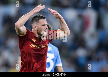 Jordan Veretout von AS Roma Gesten während der Serie Ein Spiel zwischen SS Lazio und AS Roma im Stadio Olimpico, Rom, Italien am 26. September 2021. (Foto von Giuseppe Maffia/NurPhoto) Stockfoto