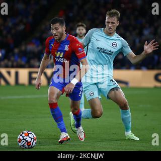 Joel ward von L-R Crystal Palace hält während der Premier League zwischen Crystal Palace und Brighton und Hove Albion am 27.. September 2021 im Selhurst Park Stadium, London, von Brighton & Hove Albion Dan Burn (Foto by Action Foto Sport/NurPhoto) Stockfoto