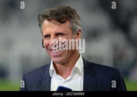 Gianfranco Zola, ehemaliger Spieler in Cagliari und Kolumnist von Amazon Prime während des UEFA Champions League-Spiels zwischen Juventus FC und Chelsea FC im Allianz Stadium in Turin, am 29. September 2021, Italien (Foto: Alberto Gandolfo/NurPhoto) Stockfoto