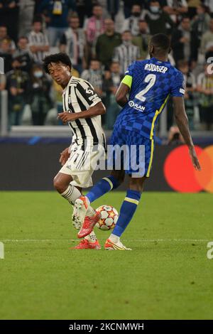 Juan Cuadrado vom FC Juventus während des UEFA Champions League-Spiels zwischen dem FC Juventus und dem FC Chelsea im Allianz-Stadion in Turin am 29. September 2021, Italien (Foto: Alberto Gandolfo/NurPhoto) Stockfoto