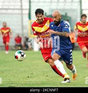 Simone Simeri von SSC Bari während des Spiels der Serie C zwischen ACR Messina und SSC Bari am 29. September 2021 Stadion Franco Scoglio in Messina, Italien. (Foto von Gabriele Maricchiolo/NurPhoto) Stockfoto