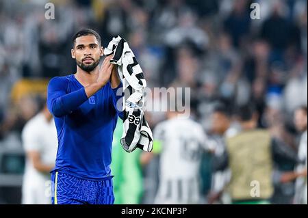 Ruben Loftus-Cheek des FC Chelsea begrüßt seine Fans am Ende des UEFA Champions League-Spiel der Gruppe H zwischen FC Juventus und dem FC Chelsea am 29. September 2021 im Allianz Stadium, Turin, Italien. (Foto von Giuseppe Maffia/NurPhoto) Stockfoto