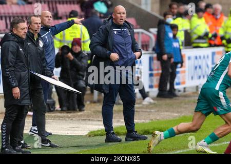 Matth Gray, Manager von Sutton United, während der zweiten Hälfte des zweiten Spiels der Sky Bet League zwischen Northampton Town und Sutton United im PTS Academy Stadium, Northampton, am Samstag, den 2.. Oktober 2021. (Foto von John Cripps/MI News/NurPhoto) Stockfoto