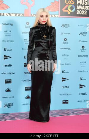 Madrid, Spanien. 04.. November 2022. AVA Max nimmt am roten Teppich der LOS40 Music Awards 2022 im WiZink Center in Madrid Teil. Kredit: SOPA Images Limited/Alamy Live Nachrichten Stockfoto