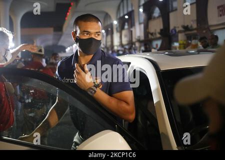 Das Bangladesh Cricket Team verlässt den internationalen Flughafen Hazrat Shahajalal für die bevorstehende Weltmeisterschaft T20, die in Oman und den Vereinigten Arabischen Emiraten starten soll. (Foto von Syed Mahamudur Rahman/NurPhoto) Stockfoto