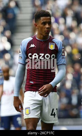 LONDON, England - OKTOBER 03: Jacob Ramsey von der Aston Villa während der Premier League zwischen Tottenham Hotspur und Aston Villa im Tottenham Hotspur Stadion, London, England am 03.. Oktober 2021 (Foto by Action Foto Sport/NurPhoto) Stockfoto