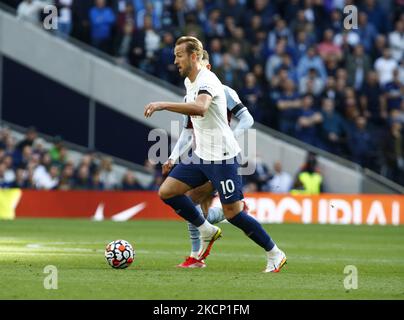 LONDON, England - OKTOBER 03: Harry Kane von Tottenham Hotspur während der Premier League zwischen Tottenham Hotspur und Aston Villa im Tottenham Hotspur Stadion, London, England am 03.. Oktober 2021 (Foto by Action Foto Sport/NurPhoto) Stockfoto