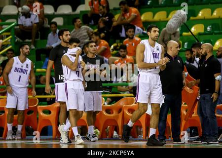 Beirut-Team während des Spiels zwischen dem Al-Ahli Sports Club (ASC) (Ägypten) und dem Beirut Sports Club (BSC) (Libanon), Mittwoch, 6. Oktober 2021, um 18:00 Uhr im Burj Al Arab Stadium, am 8. Tag für die Arab Club Championships N.33 (Foto: Ayman Aref/NurPhoto) Stockfoto