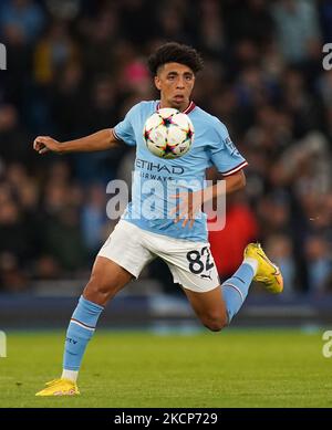 Rico Lewis von Manchester City während des Spiels der UEFA Champions League Gruppe E im Etihad Stadium, Manchester. Bilddatum: Mittwoch, 2. November 2022. Stockfoto