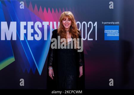 Charlotte Tilbury nimmt an der Premiere der „The Tender Bar“ während des BFI London Film Festival 65. in der Royal Festival Hall in London, Großbritannien, am 10. Oktober 2021 Teil. (Foto von Maciek Musialek/NurPhoto) Stockfoto