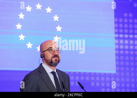 Der Präsident des Europäischen Rates, Charles Michel, hält eine Rede nach dem Gipfeltreffen in Kiew, Ukraine, am 12. Oktober 2021. Der Gipfel Ukraine-Europäische Union 23. in Kiew am 12. Oktober in Anwesenheit des Präsidenten der Ukraine, Wolodymyr Zelenskyy, Der Präsident des Europäischen Rates, Charles Michel, und die Präsidentin der Europäischen Kommission, Ursula von der Leyen. (Foto von Sergii Chartschenko/NurPhoto) Stockfoto