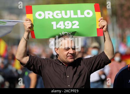 Die spanischen Gewerkschafter feiern das Fest des 12. Oktober, dem Hispanic Day, mit einer Demonstration am on12.. oktober 2021 in Barcelona, Spanien. -- (Foto von Urbanandsport/NurPhoto) Stockfoto