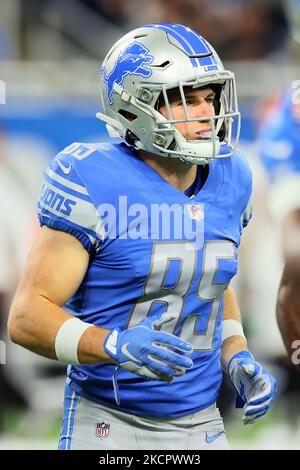 Der Detroit Lions Wide Receiver Tom Kennedy (85) läuft während eines NFL-Fußballspiels zwischen den Detroit Lions und den Cincinnati Bengals am Sonntag, den 17. Oktober 2021 in Detroit, Michigan, USA, auf dem Spielfeld. (Foto von Amy Lemus/NurPhoto) Stockfoto