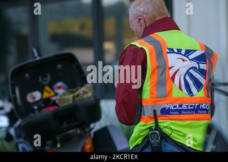 Behinderte Veteranen und Ersthelfer-Radfahrer werden bei der Teilnahme an der California Challenge des Project Hero gesehen – einer einwöchigen Fahrradtour von Santa Cruz nach Los Angeles, Kalifornien, die das Bewusstsein für die Bekämpfung des nationalen psychischen Gesundheitsnotstands durch PTSD und TBI erhöht. Montag, 18. Oktober 2021, in Santa Cruz, Kalifornien, Usa. (Foto von Jason Whitman/NurPhoto) Stockfoto