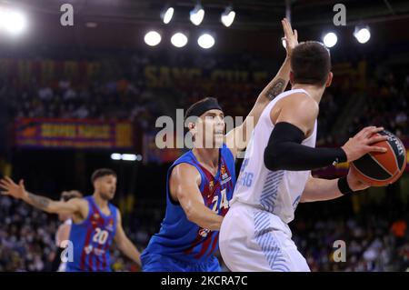 Kyle Kuric während des Spiels zwischen dem FC Barcelona und Zenit Saint Petersburg, das der Woche 5 der Euroleague entspricht, spielte am 22.. Oktober 2021 im Palau Blaugrana in Barcelona, Spanien. -- (Foto von Urbanandsport/NurPhoto) Stockfoto