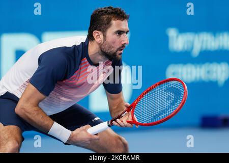 Marin Cilic aus Kroatien beim Halbfinalspiel der Herren beim ATP 250 VTB Kremlin Cup 2021 International Tennis Tournament gegen Ricardas Berankis aus Litauen am 23. Oktober 2021 im Turnpalast Irina Viner-Usmanova in Moskau, Russland. (Foto von Mike Kireev/NurPhoto) Stockfoto