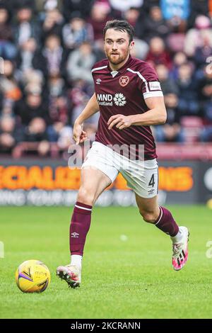 John Souttar of Hearts während des Spiels der Scottish Premier League zwischen Hearts und Dundee im Tynecastle Park am 23. Oktober 2021 in Edinburgh, Schottland. (Foto von Ewan Bootman/NurPhoto) Stockfoto