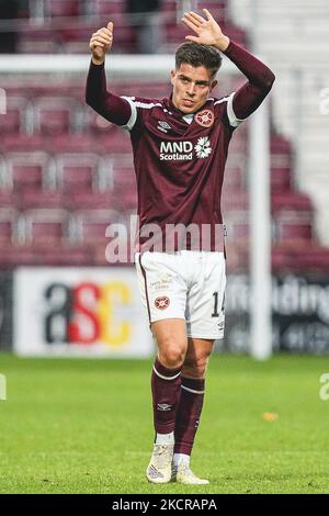 Cameron Devlin of Hearts nach dem Spiel der Scottish Premier League zwischen Hearts und Dundee im Tynecastle Park am 23. Oktober 2021 in Edinburgh, Schottland. (Foto von Ewan Bootman/NurPhoto) Stockfoto