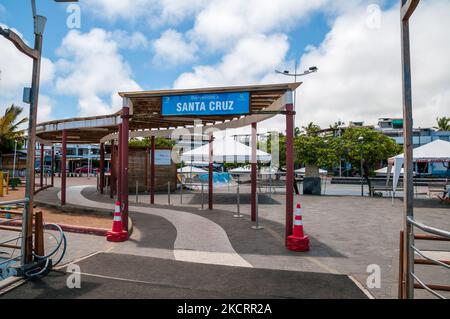 Begrüßungsschild, Anlegestelle Santa Cruz, Puerto Ayora, Galapagos-Inseln, Ecuador Stockfoto