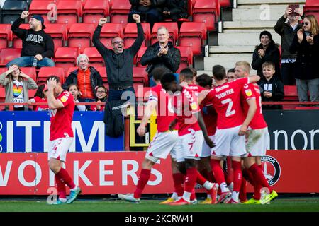 Jayden Stockley von Charlton feiert nach dem Treffer beim Sky Bet League 1-Spiel zwischen Charlton Athletic und Doncaster Rovers am Samstag, dem 30.. Oktober 2021, im The Valley, London. (Foto von Federico Maranesi/MI News/NurPhoto) Stockfoto