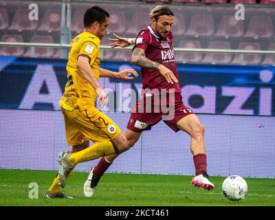 Di Chiara Gianluca (Reggina) trägt den Ball während der italienischen Fußball-Liga BKT Reggina gegen Cittadella am 01. November 2021 im Stadio Oreste Granillo in Reggio Calabria, Italien (Foto: Valentina Giannettoni/LiveMedia/NurPhoto) Stockfoto