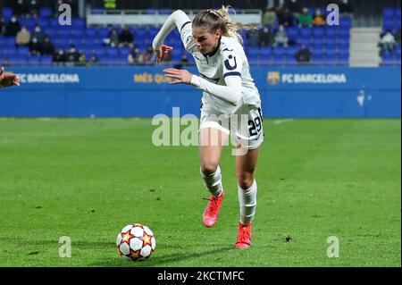 Jule Brand während des Spiels zwischen dem FC Barcelona und der TSG 1899 Hoffenheim, das der 3. Woche der Gruppenphase der UEFA Womens Champions League entspricht, die am 10.. November 2021 im Johan Cruyff Stadium in Barcelona, Spanien, gespielt wurde. -- (Foto von Urbanandsport/NurPhoto) Stockfoto